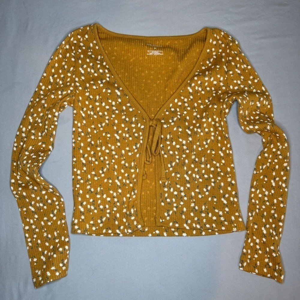 Arizona Mustard Floral Long Sleeve Size Medium